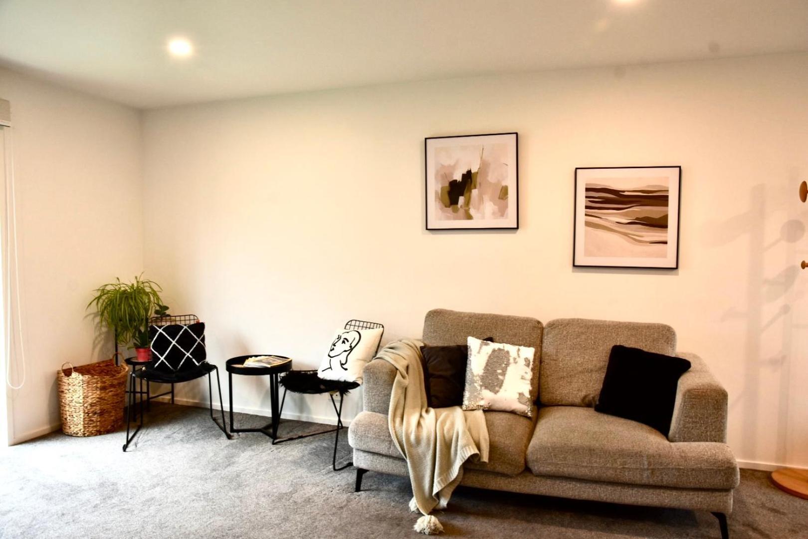 Close To Arena And One Kilometer From Railway Station Onsite Ev Car Park 크라이스트처치 외부 사진